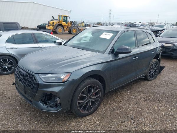 2024 AUDI SQ5