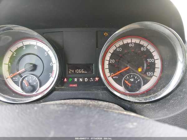 2015 DODGE GRAND CARAVAN SE — I7