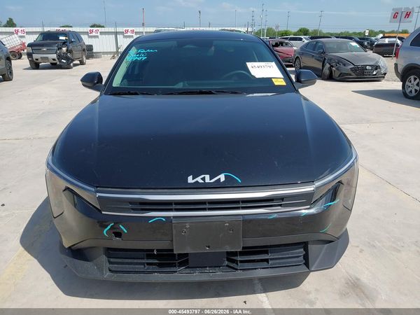 2025 KIA K4 LXS