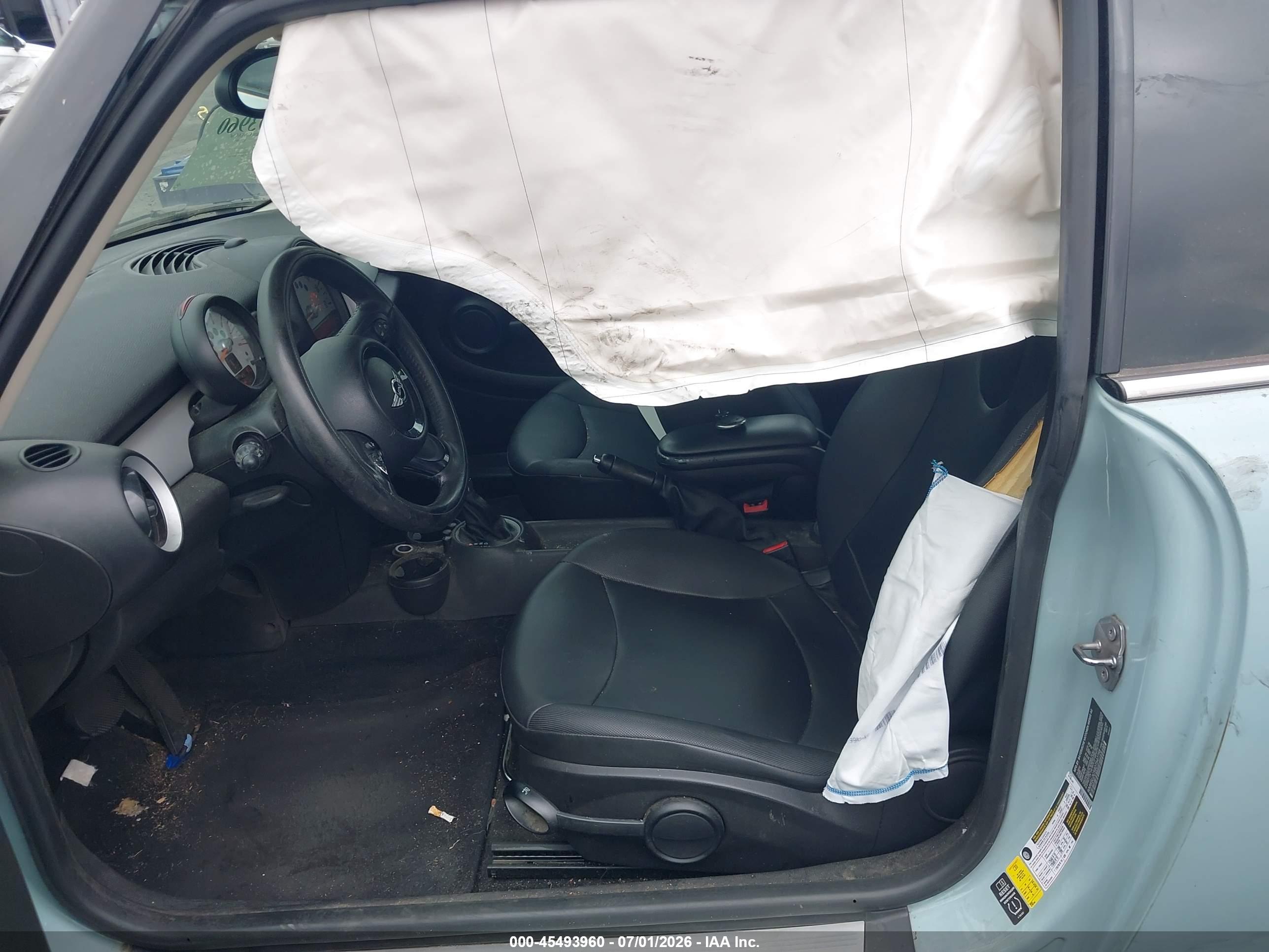2013 MINI HARDTOP COOPER