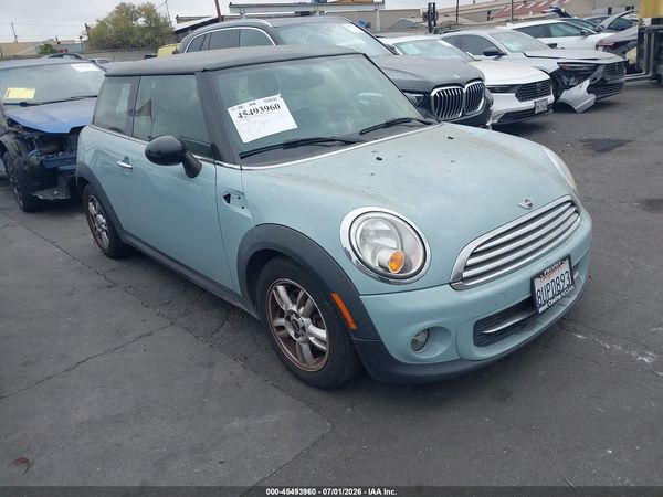 2013 MINI HARDTOP COOPER