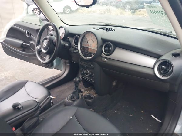 2013 MINI HARDTOP COOPER