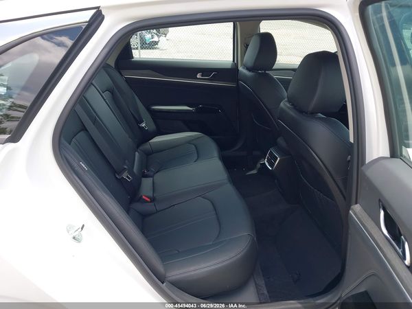 2026 KIA K5 EX