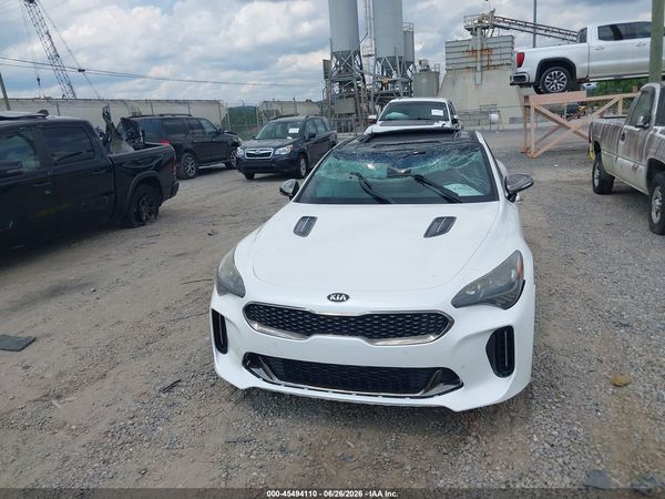 2018 KIA STINGER GT1