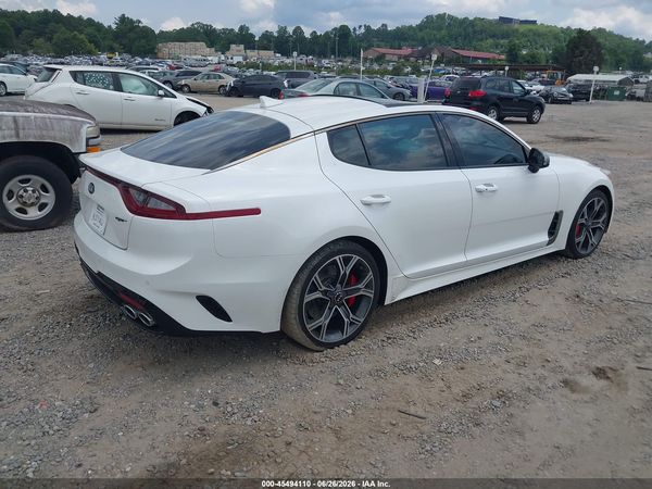 2018 KIA STINGER GT1