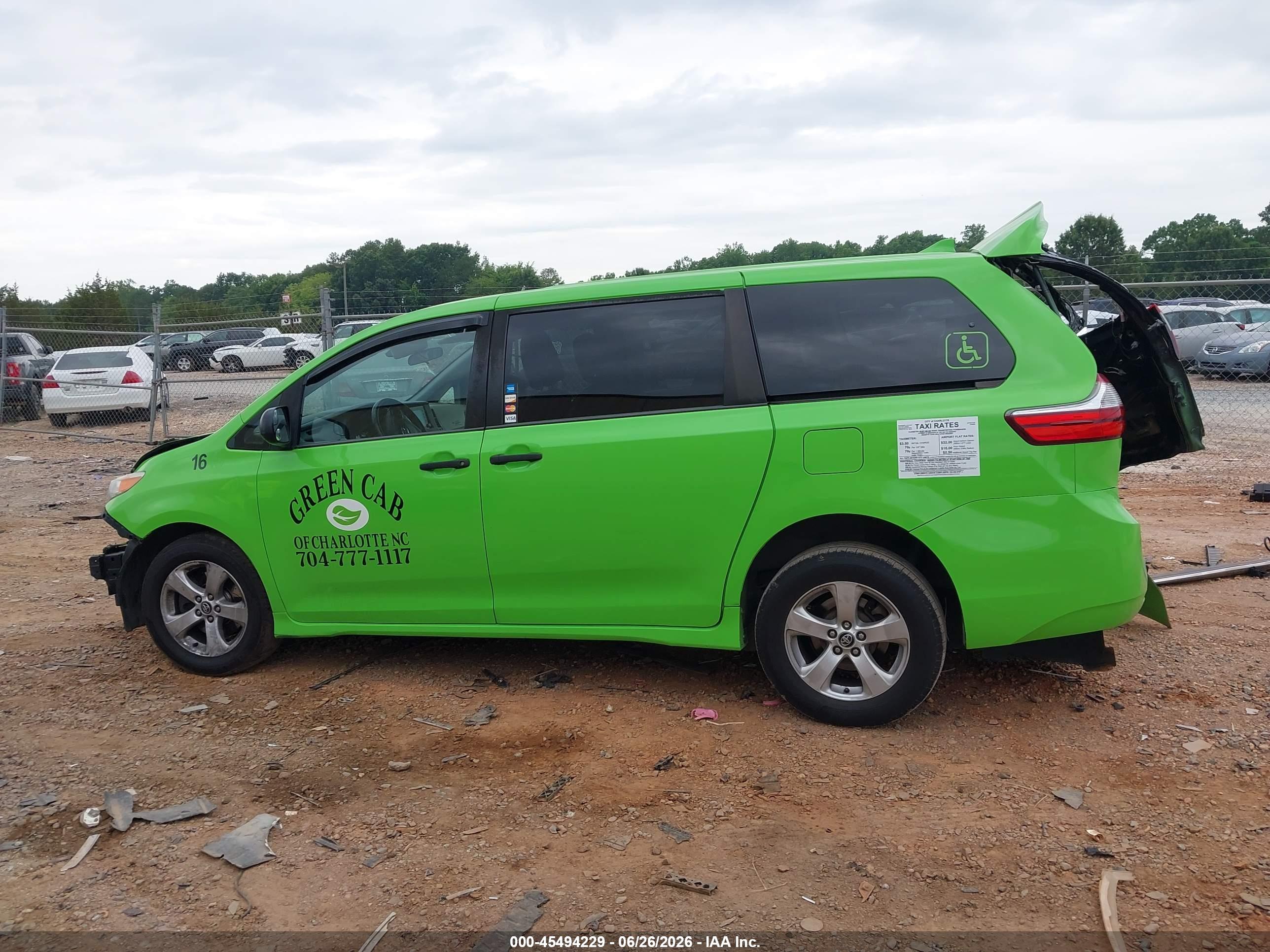 2019 TOYOTA SIENNA L 7 PASSENGER