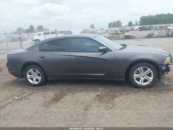 2014 DODGE CHARGER SE