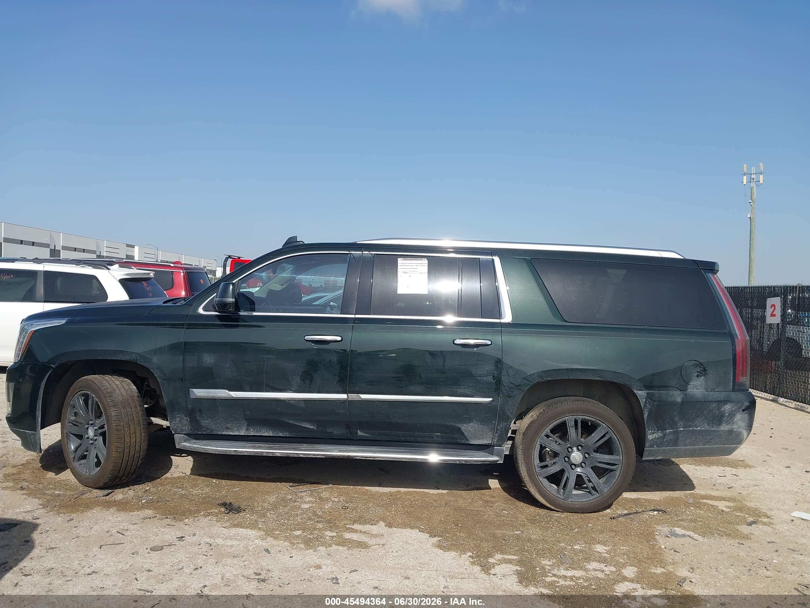 2016 CADILLAC ESCALADE ESV LUXURY COLLECTION