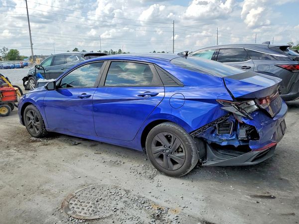 2022 HYUNDAI ELANTRA