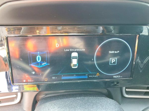 2022 HYUNDAI ELANTRA