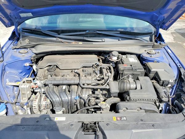 2022 HYUNDAI ELANTRA