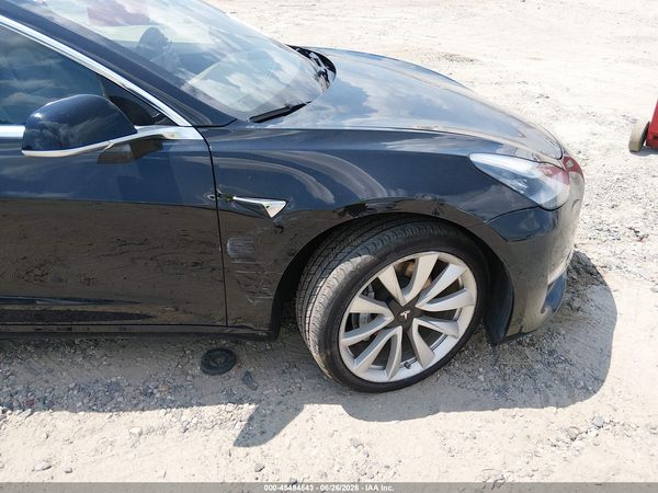 2018 TESLA MODEL 3 LONG RANGE/MID RANGE