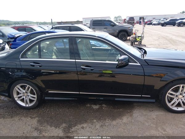 2014 MERCEDES-BENZ C 250 SPORT