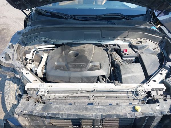 2017 VOLVO XC90 T6 MOMENTUM