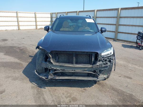 2017 VOLVO XC90 T6 MOMENTUM