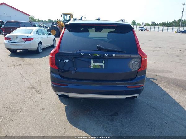 2017 VOLVO XC90 T6 MOMENTUM