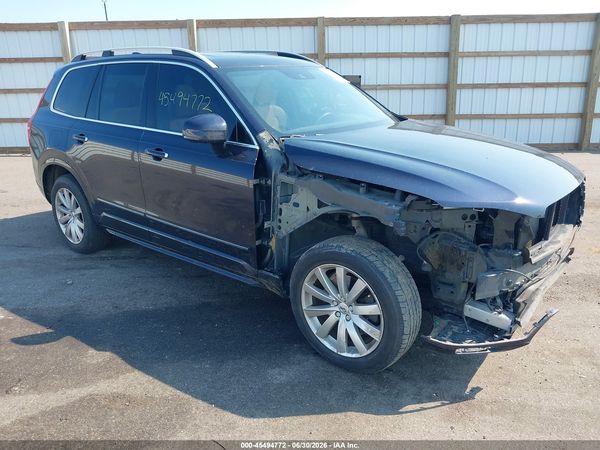 2017 VOLVO XC90 T6 MOMENTUM
