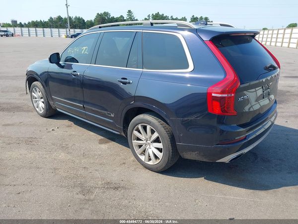2017 VOLVO XC90 T6 MOMENTUM