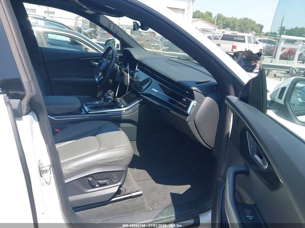 2019 AUDI Q8 55 PREMIUM
