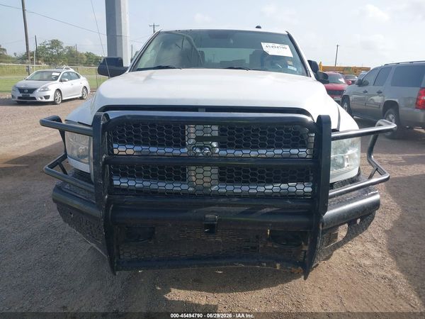 2018 RAM 2500 TRADESMAN  4X4 8' BOX