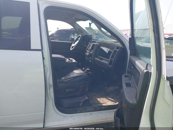 2018 RAM 2500 TRADESMAN  4X4 8' BOX