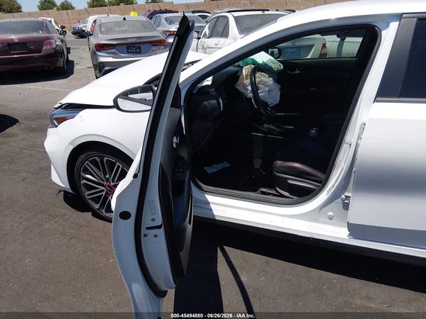 2022 KIA FORTE GT