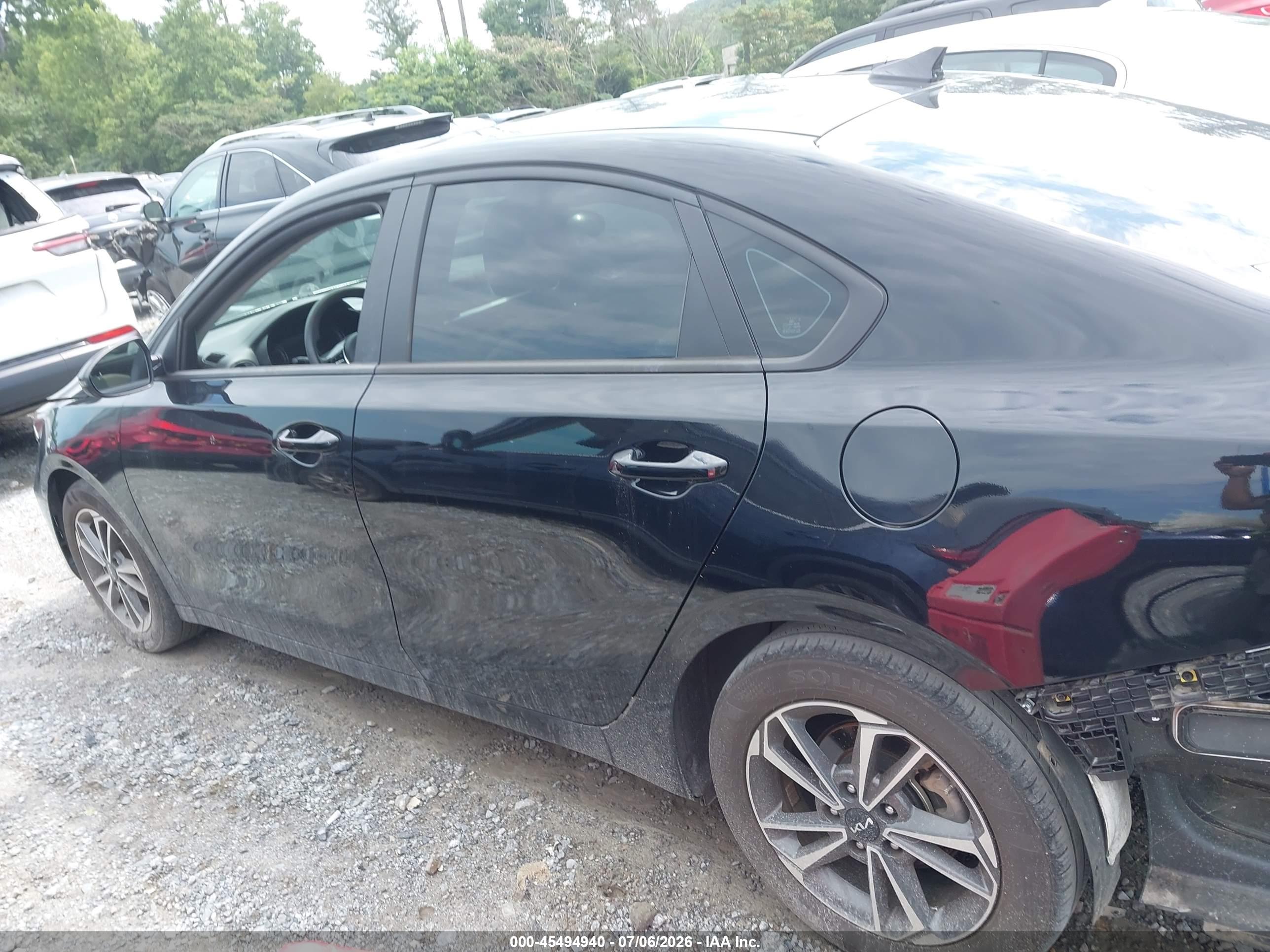 2023 KIA FORTE LXS