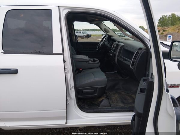 2017 RAM 1500 TRADESMAN  4X4 6'4 BOX