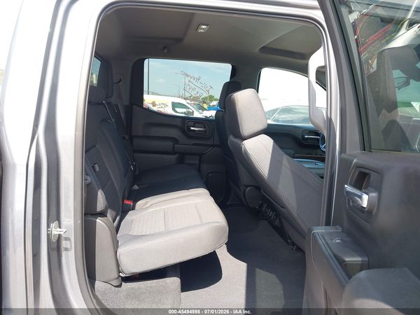 2019 CHEVROLET SILVERADO 1500 LT — I8
