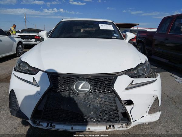 2019 LEXUS IS 300