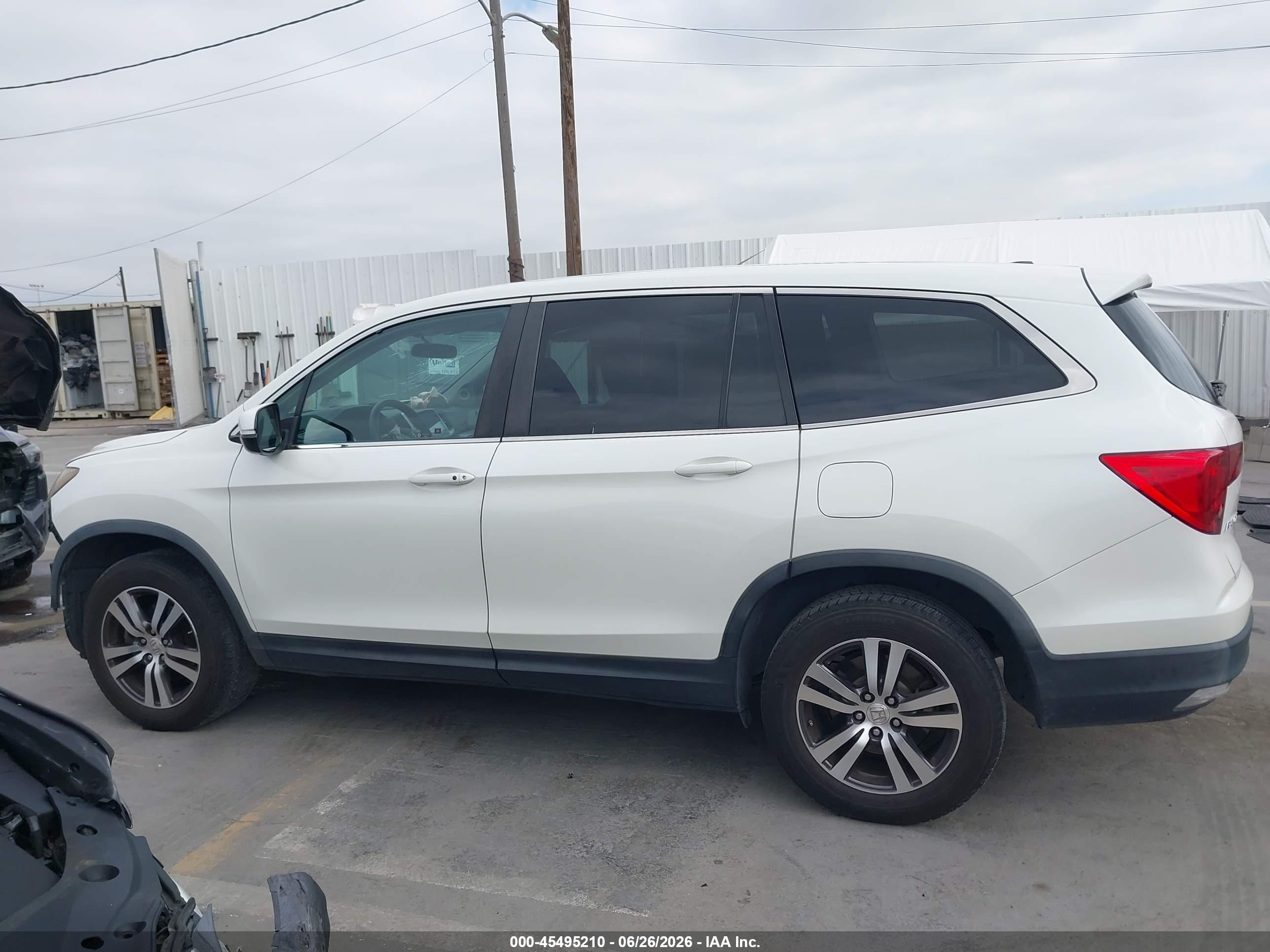 2017 HONDA PILOT EX