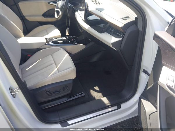 2025 AUDI Q6 E-TRON PREMIUM