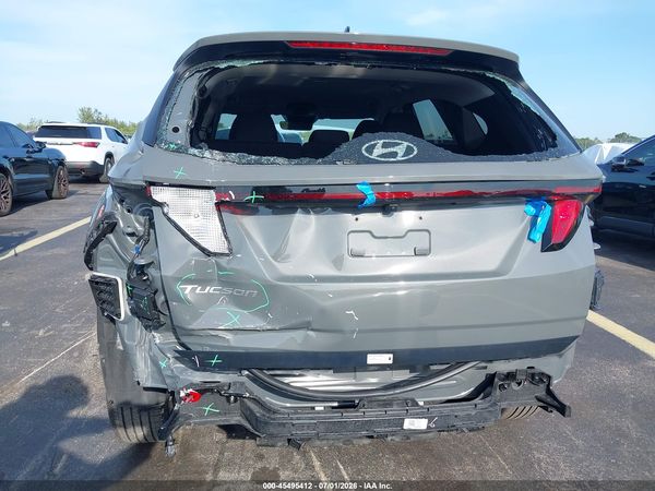 2026 HYUNDAI TUCSON SE