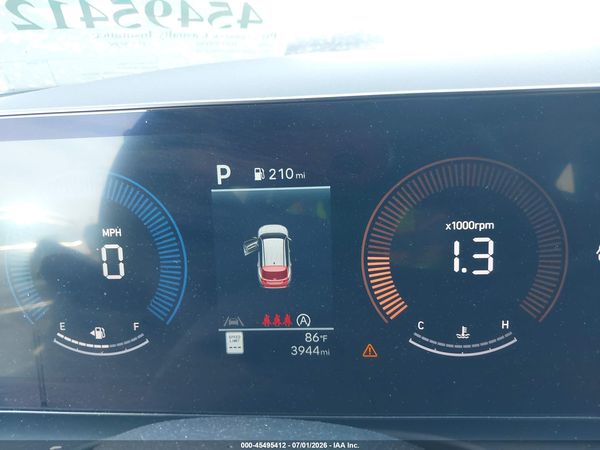 2026 HYUNDAI TUCSON SE
