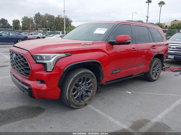 2023 TOYOTA SEQUOIA PLATINUM