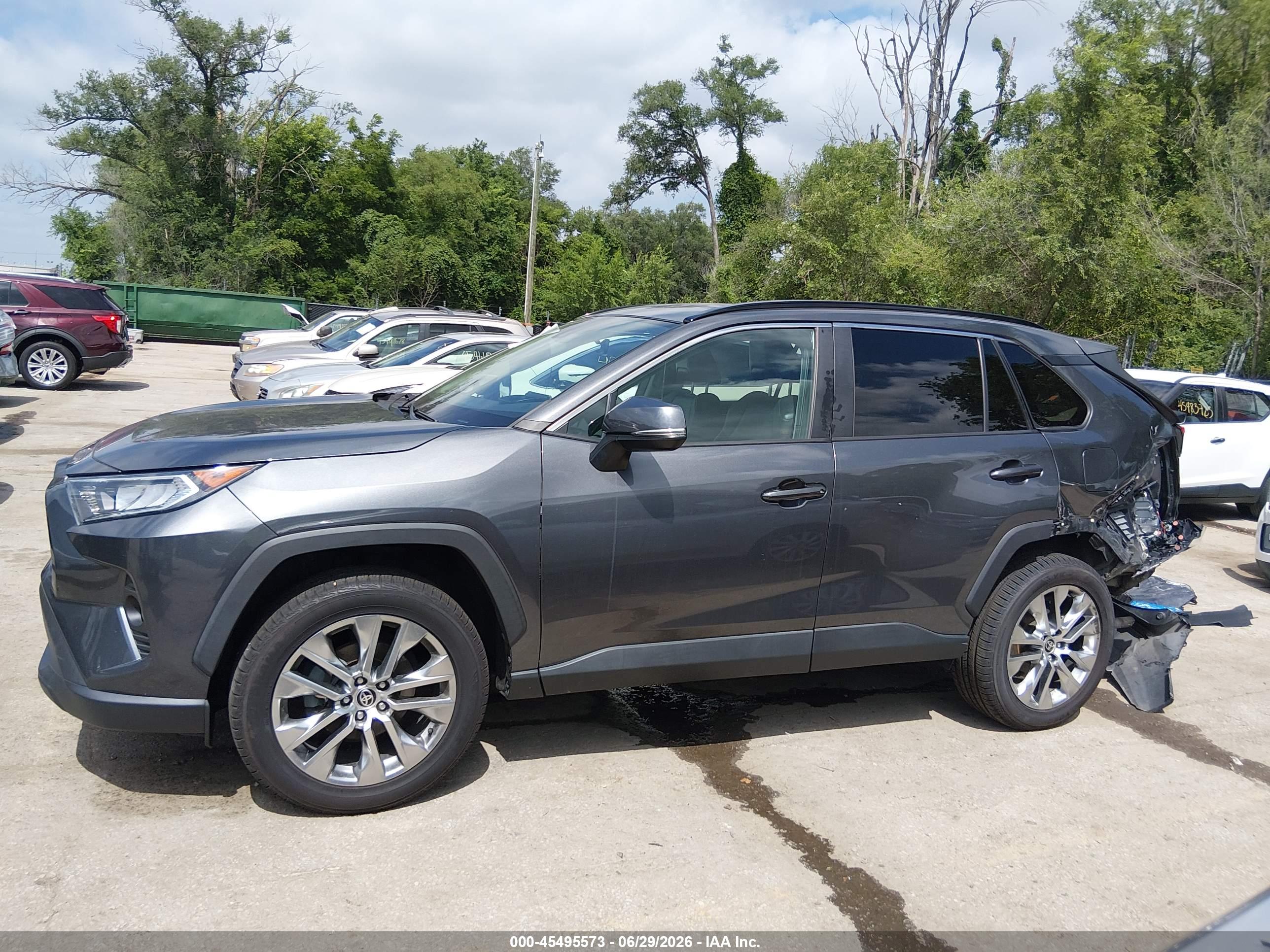2021 TOYOTA RAV4 XLE PREMIUM
