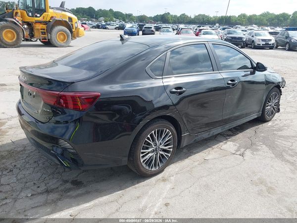2022 KIA FORTE GT-LINE