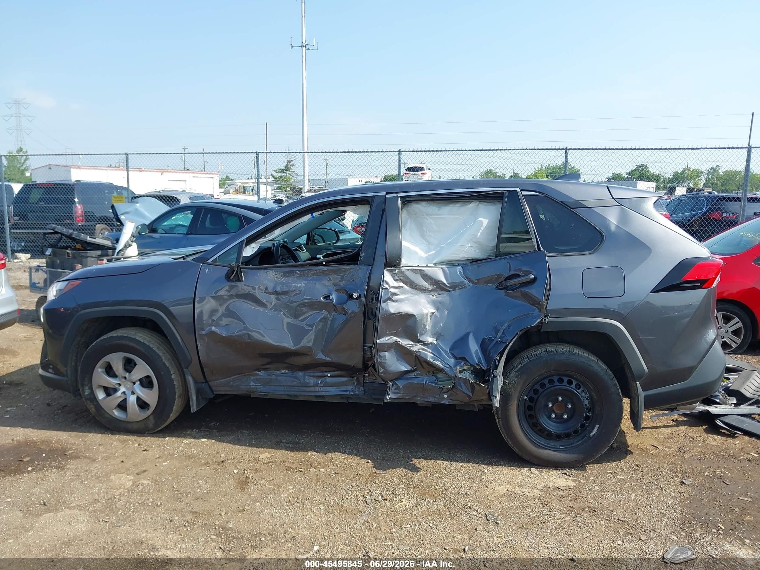 2023 TOYOTA RAV4 LE