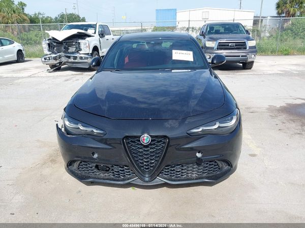 2024 ALFA ROMEO GIULIA VELOCE RWD