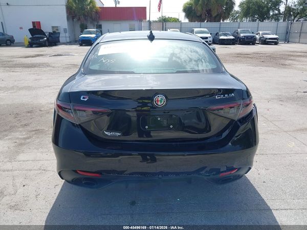 2024 ALFA ROMEO GIULIA VELOCE RWD