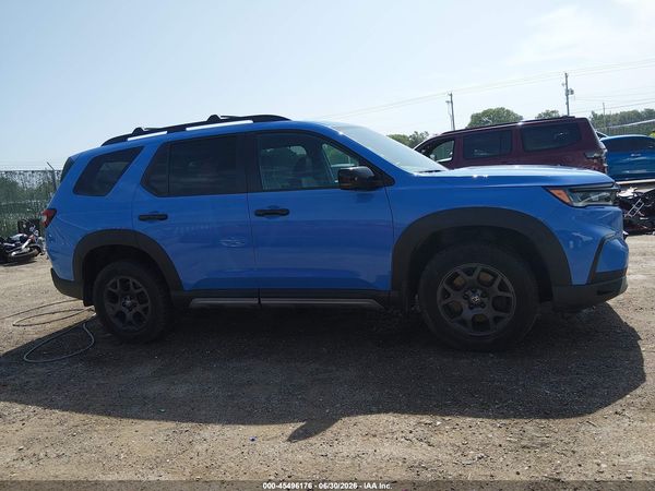 2023 HONDA PILOT AWD TRAILSPORT