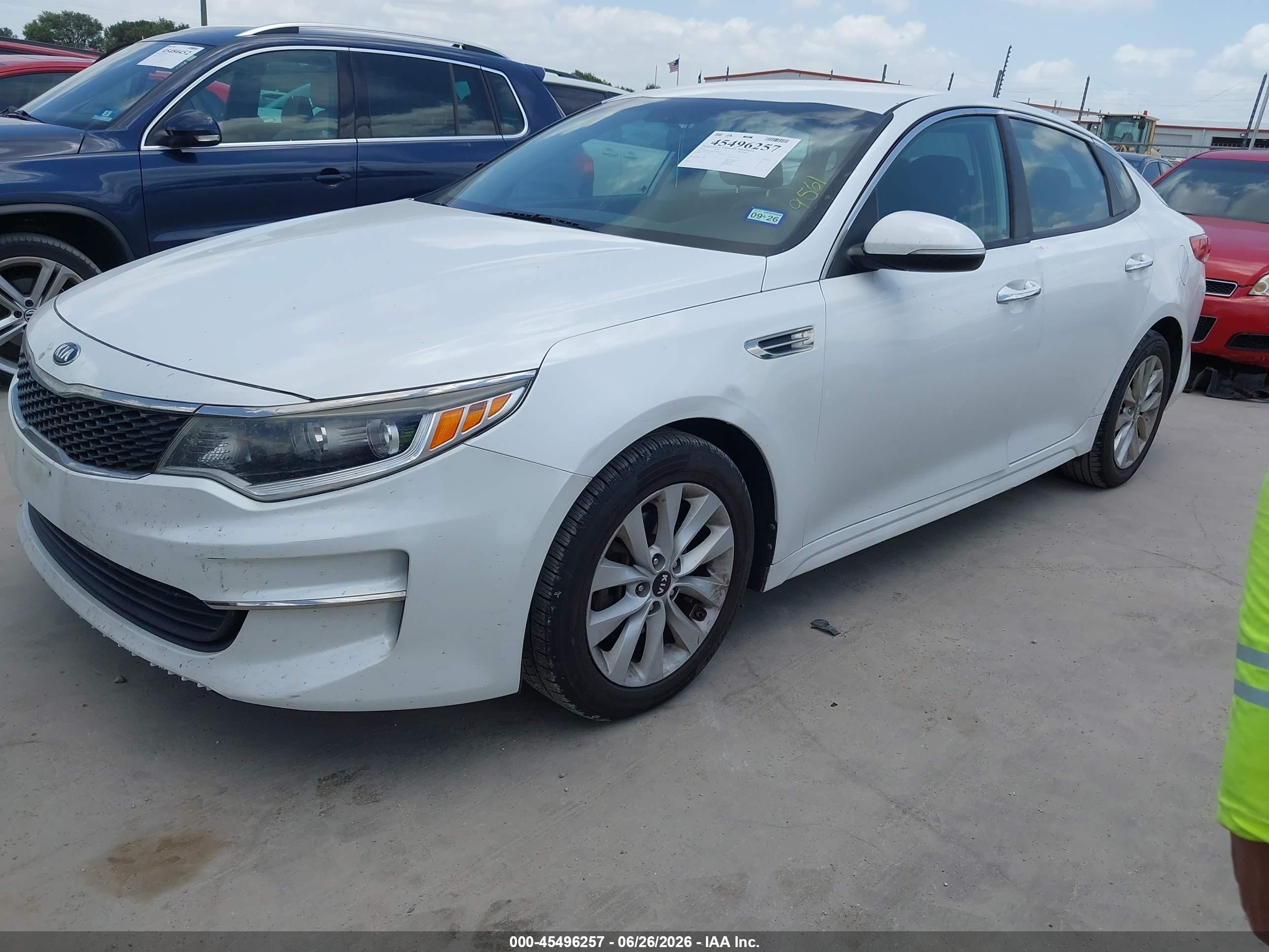2016 KIA OPTIMA LX
