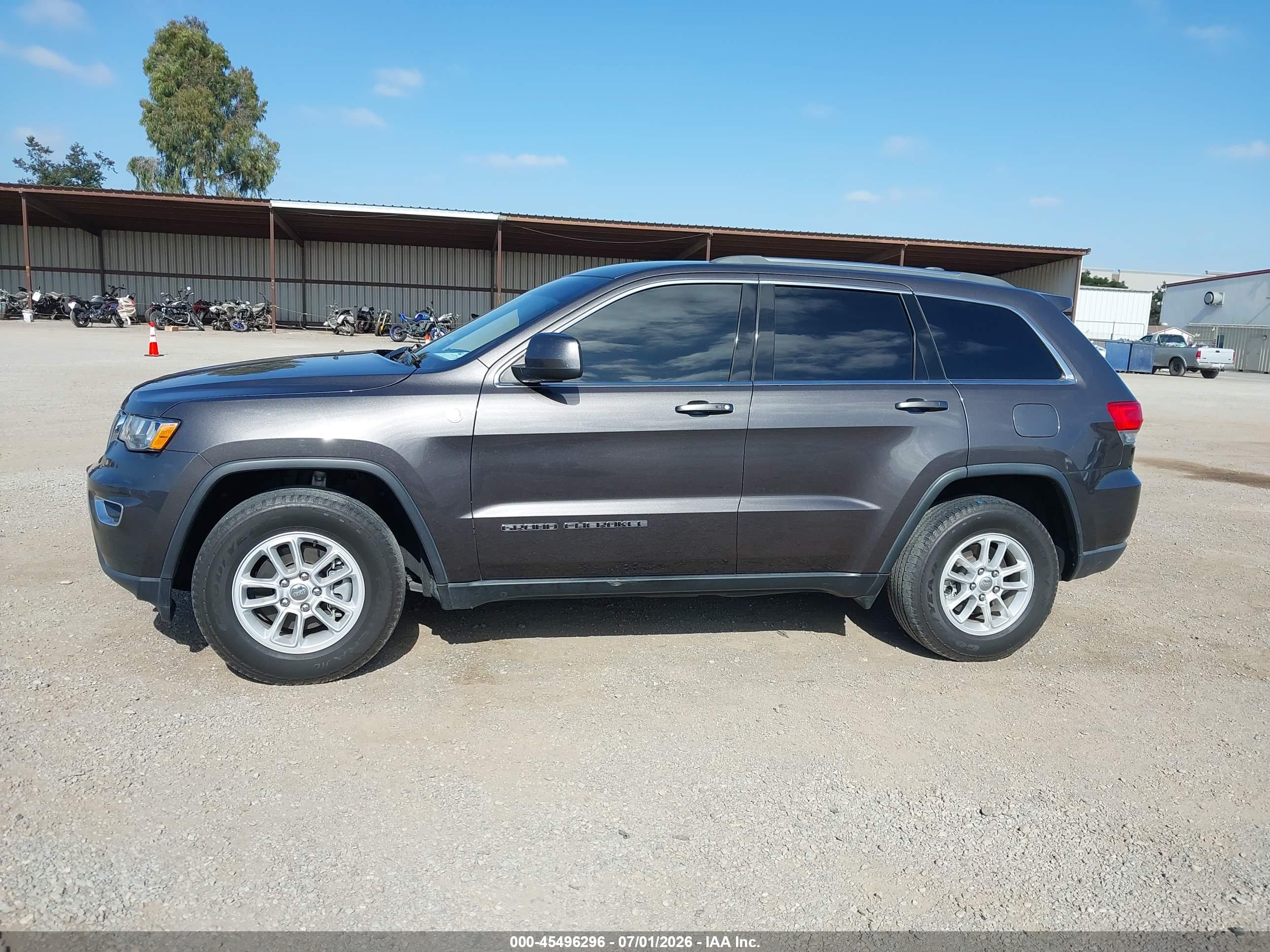 2019 JEEP GRAND CHEROKEE LAREDO E 4X4
