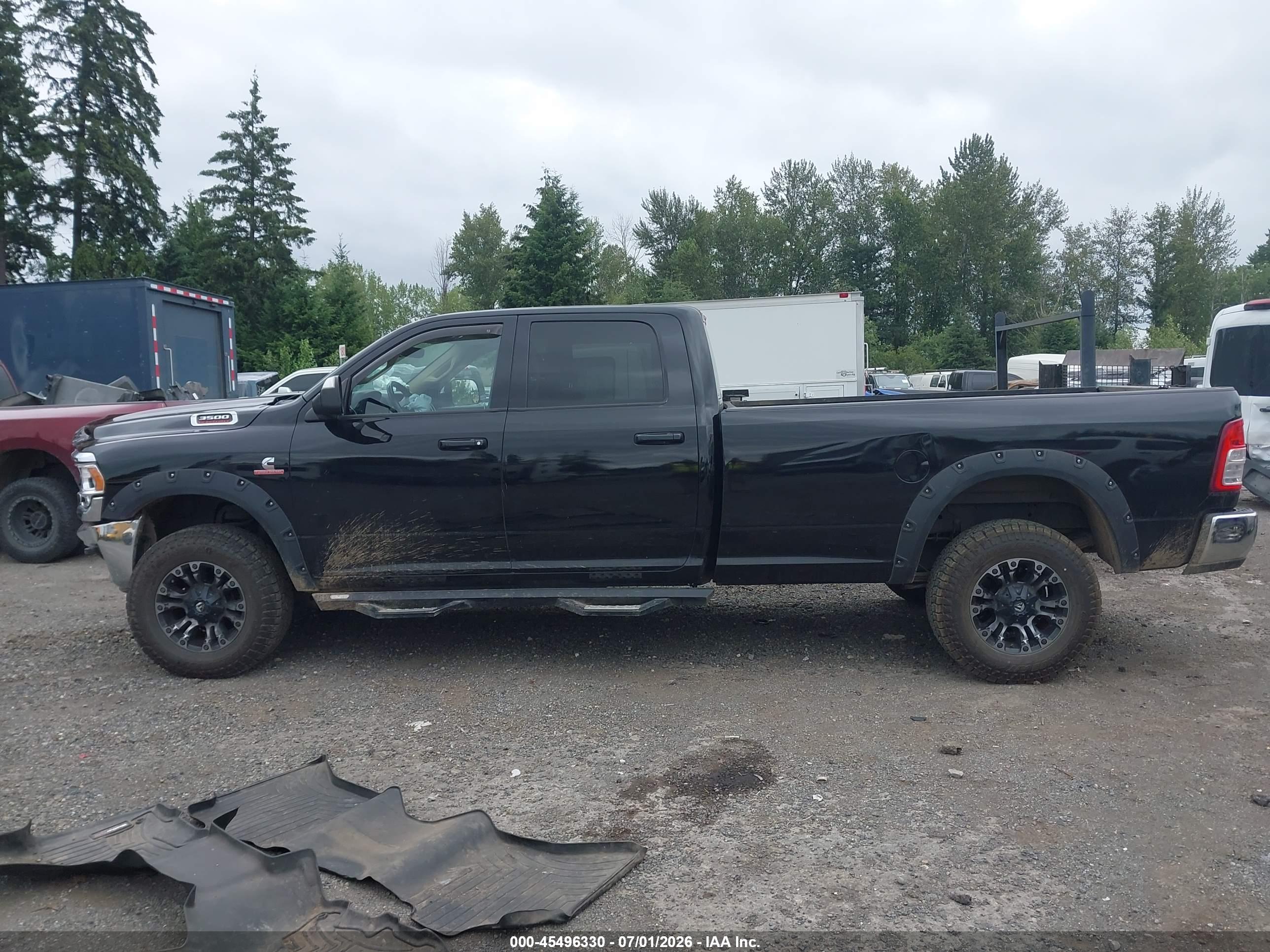 2020 RAM 3500 BIG HORN  4X4 8' BOX