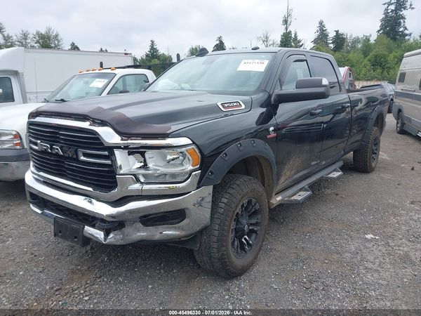 2020 RAM 3500 BIG HORN  4X4 8' BOX