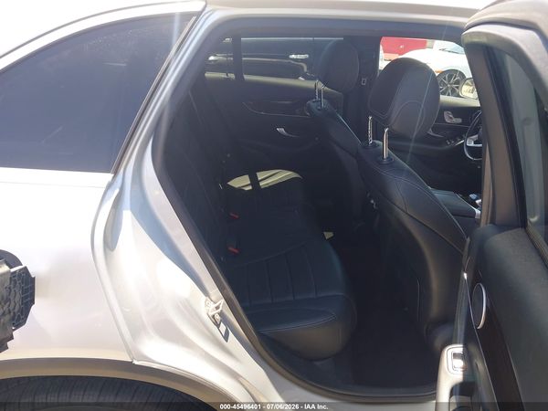 2016 MERCEDES-BENZ GLC 300 GLC300