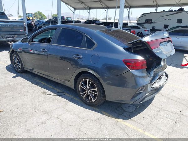 2023 KIA FORTE LXS