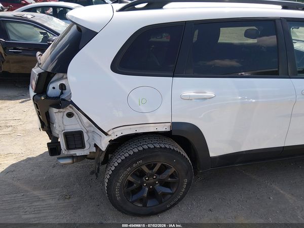 2019 JEEP CHEROKEE UPLAND 4X4