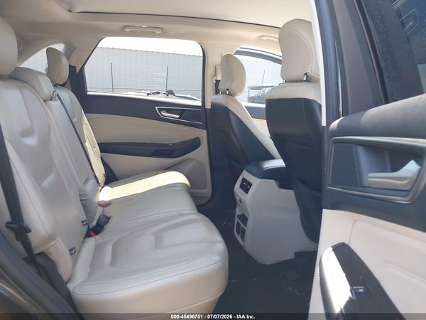 2017 FORD EDGE TITANIUM — I8