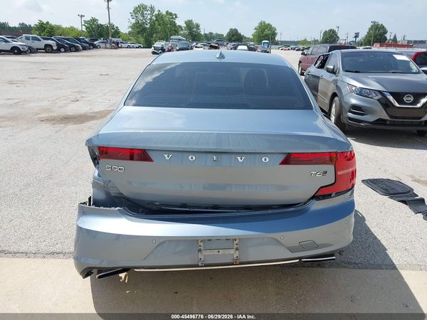 2017 VOLVO S90 T6 MOMENTUM